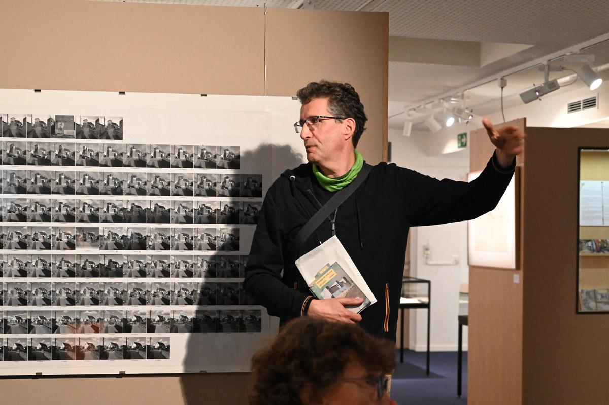 Inauguration de l'exposition Les voyages en industrie de Laurent Bellec (AD22, 09/10/2025)