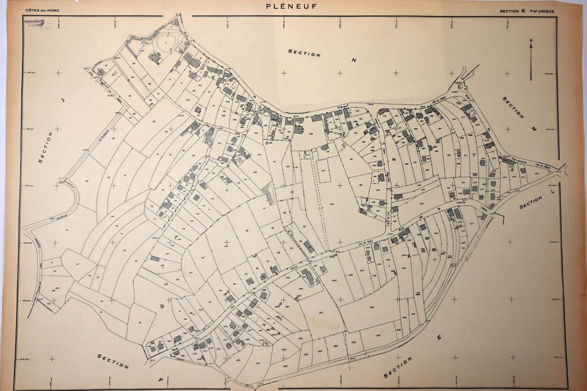 Plan du cadastre rénové, Pléneuf-Val-André. (AD22, 1067 W 6)