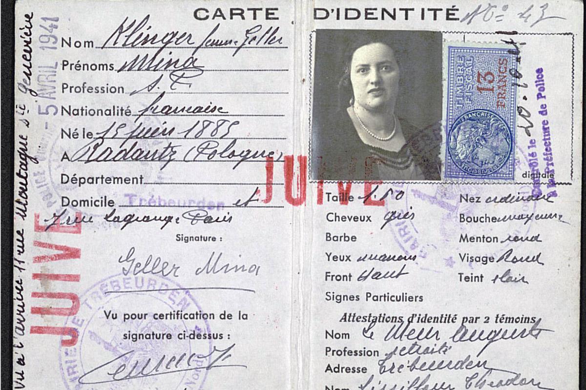 Carte d’identité estampillée « juive » (1943). (AD22, 5 W 194)