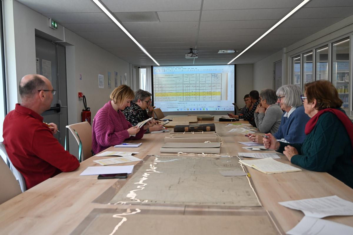 Atelier d'initiation à la recherche aux Archives départementales, mars 2026.