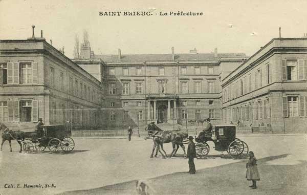 La Préfecture des Côtes-d'Armor - Saint-Brieuc La Préfecture des Côtes-d'Armor - Saint-Brieuc
