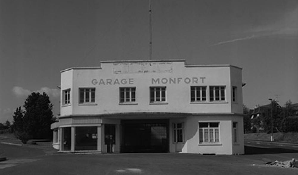 Garage Monfort à Plérin (2001). (AD 22, 93 Fi 2)